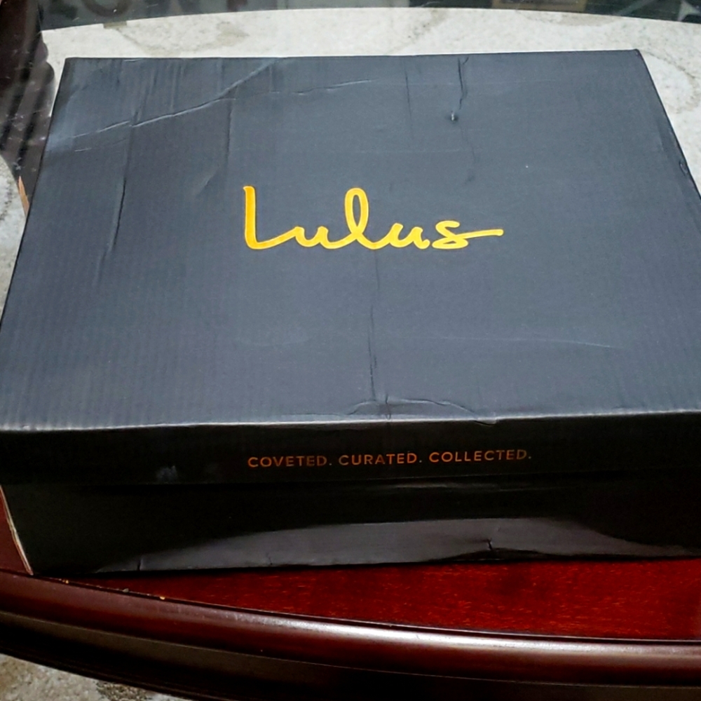 Lulu's empty boot box